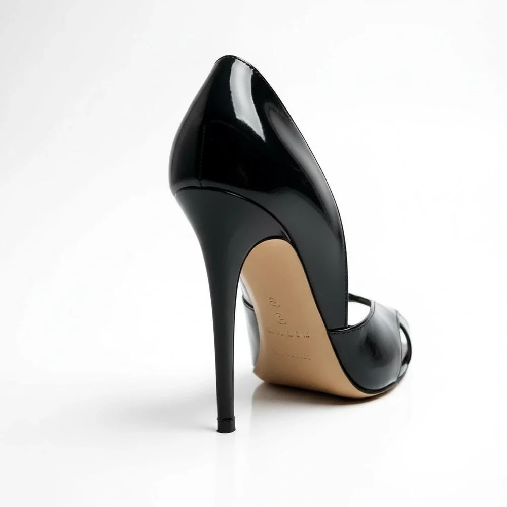 Manolo Blahnik Stiletto Heels Black Patent Leather